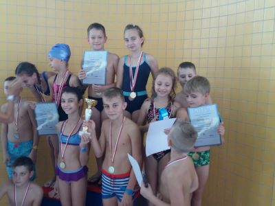 Sukcesy naszych uczniów na Międzyszkolnych Zawodach Pływackich