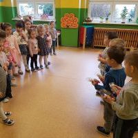 Dzień Kobiet w grupie Słoniki (9)